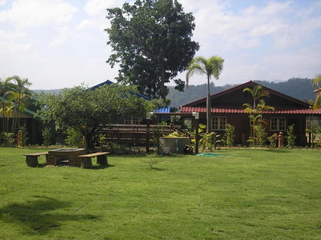 Tamarind Grand Resort Mae Sariang Exteriér fotografie