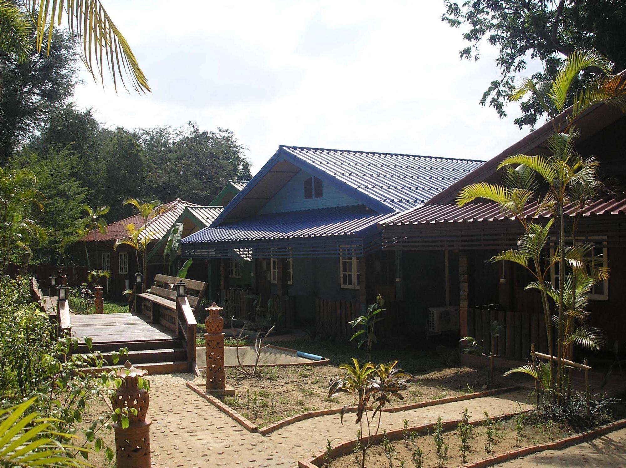 Tamarind Grand Resort Mae Sariang Exteriér fotografie